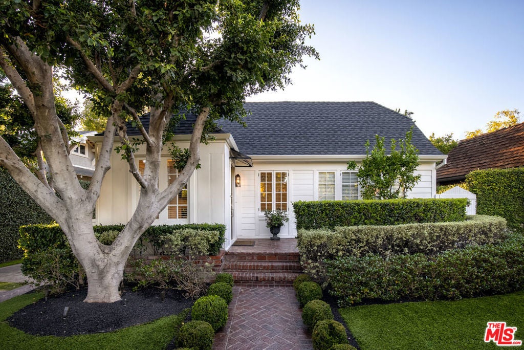 Photo of Listing #25564777