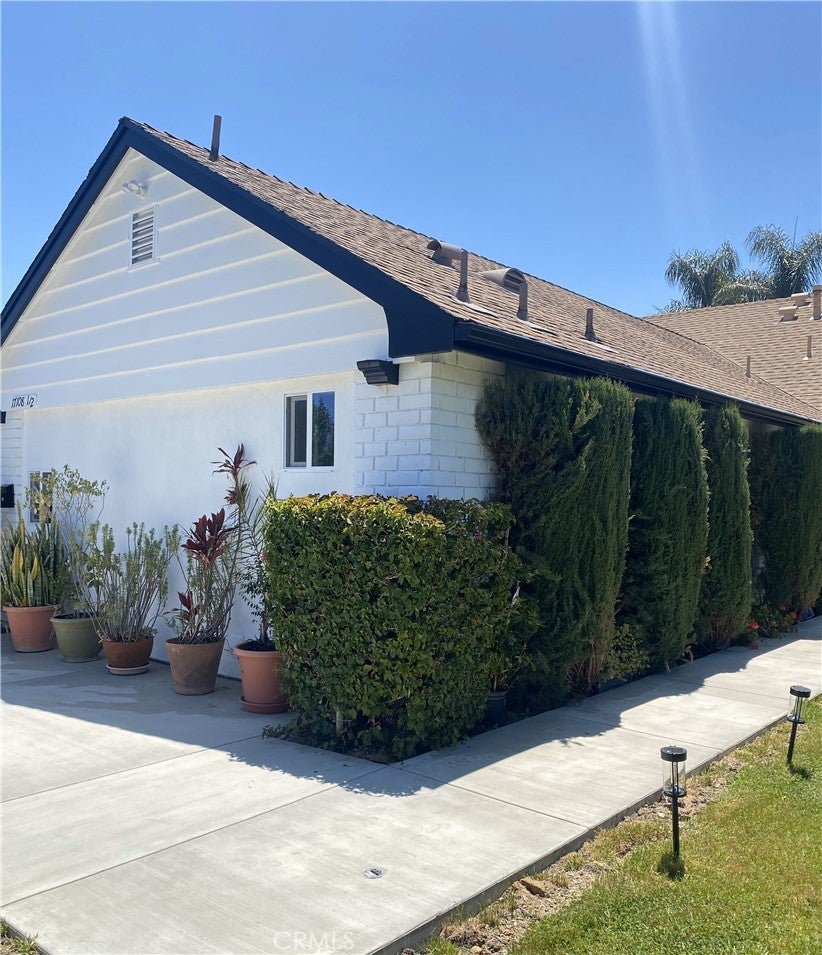 Photo of Listing #SR25157733