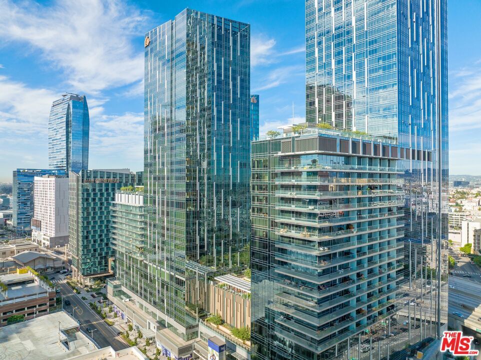 Photo of Listing #25564853