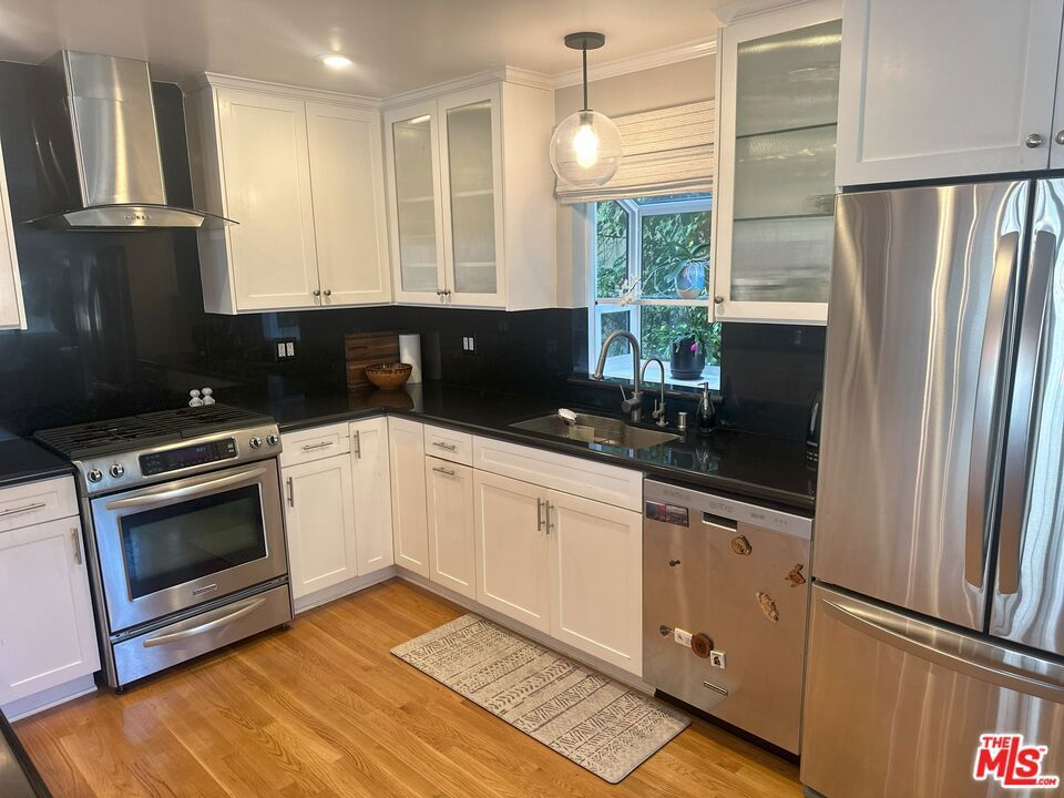 Photo of Listing #25565251