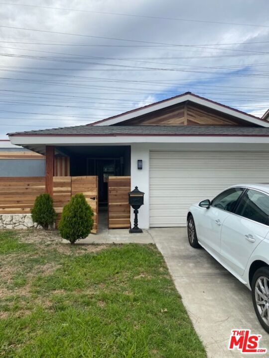 Photo of Listing #25565381