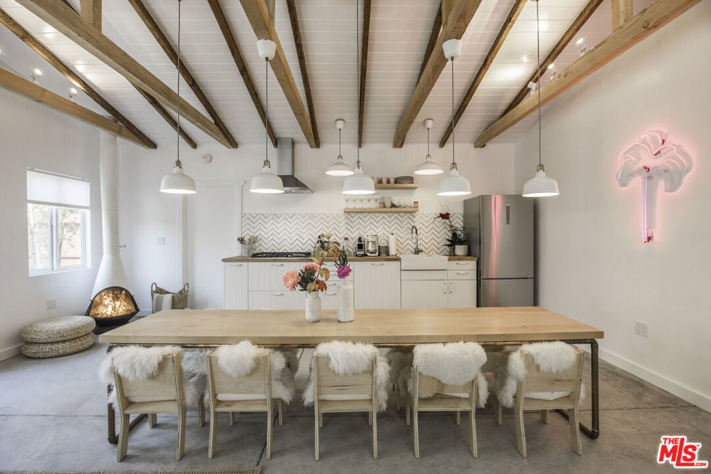 Photo of Listing #25564613