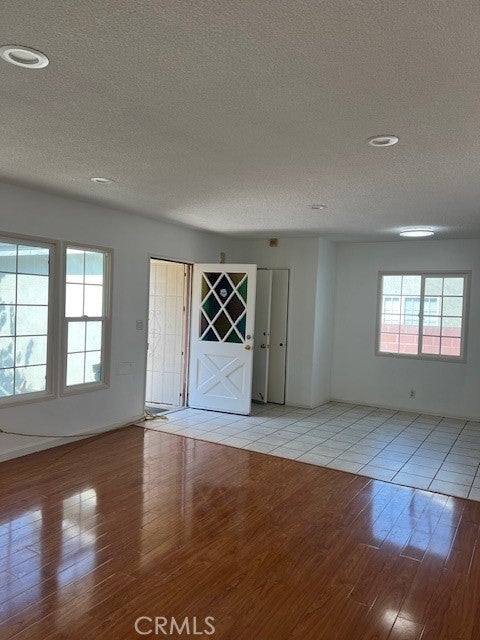 Photo of Listing #PW25159148