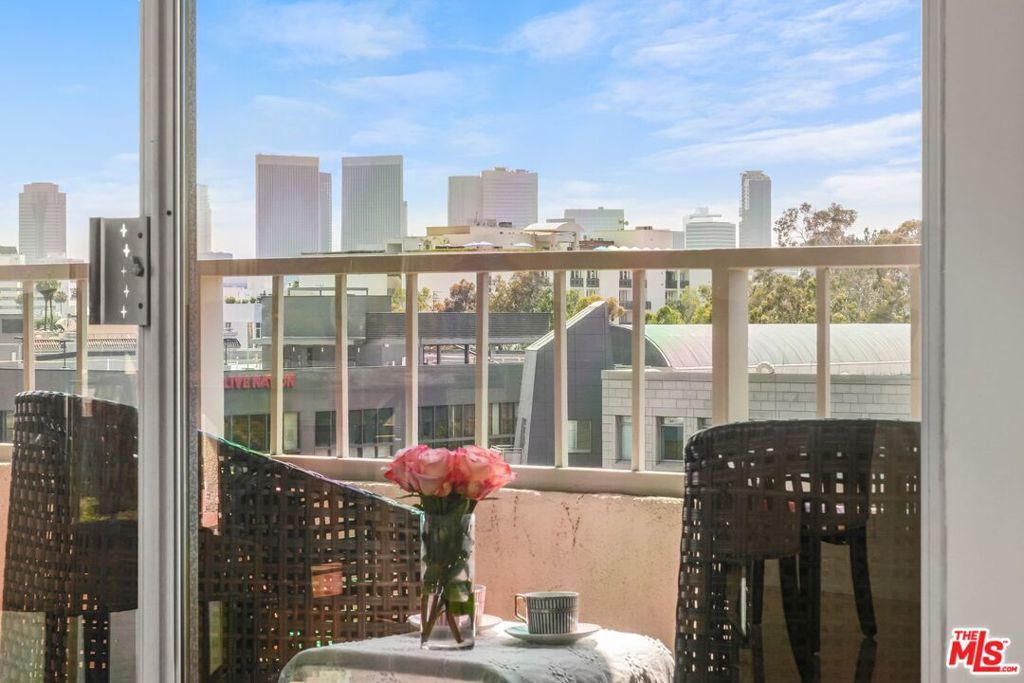 Photo of Listing #25565823