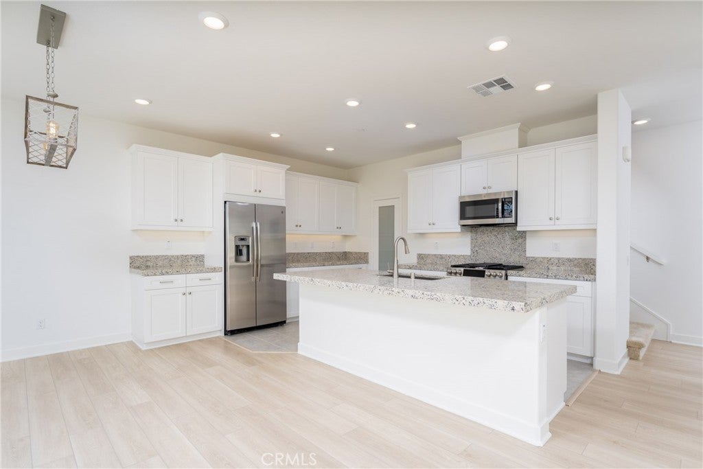 Photo of Listing #OC25158114