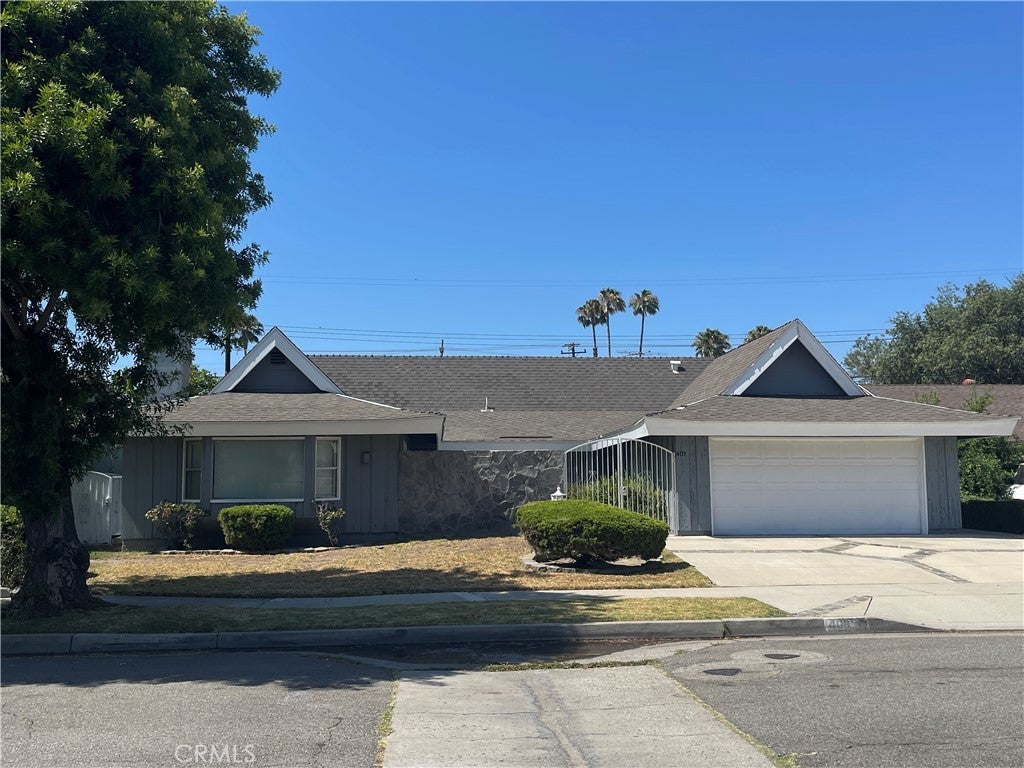 Photo of Listing #OC25159078