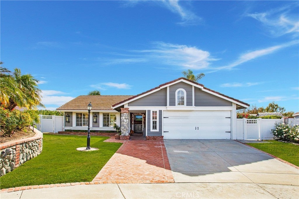 Photo of Listing #OC25159703