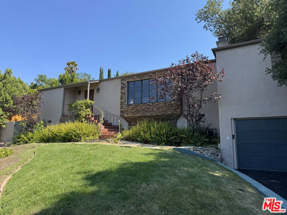 Photo of Listing #25566263