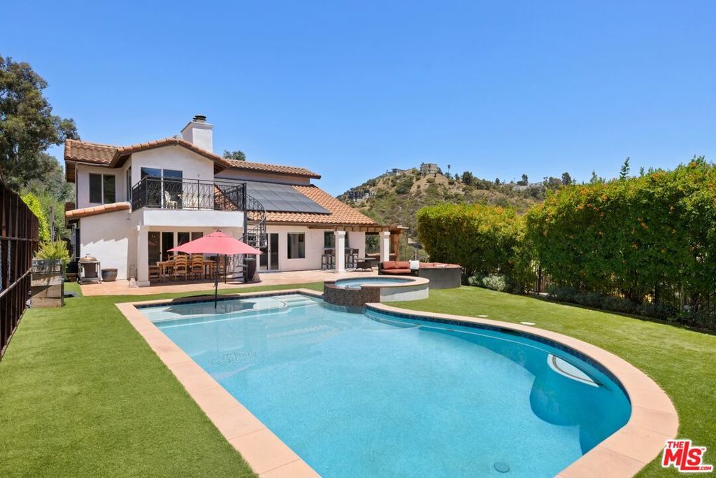 Photo of Listing #25566311