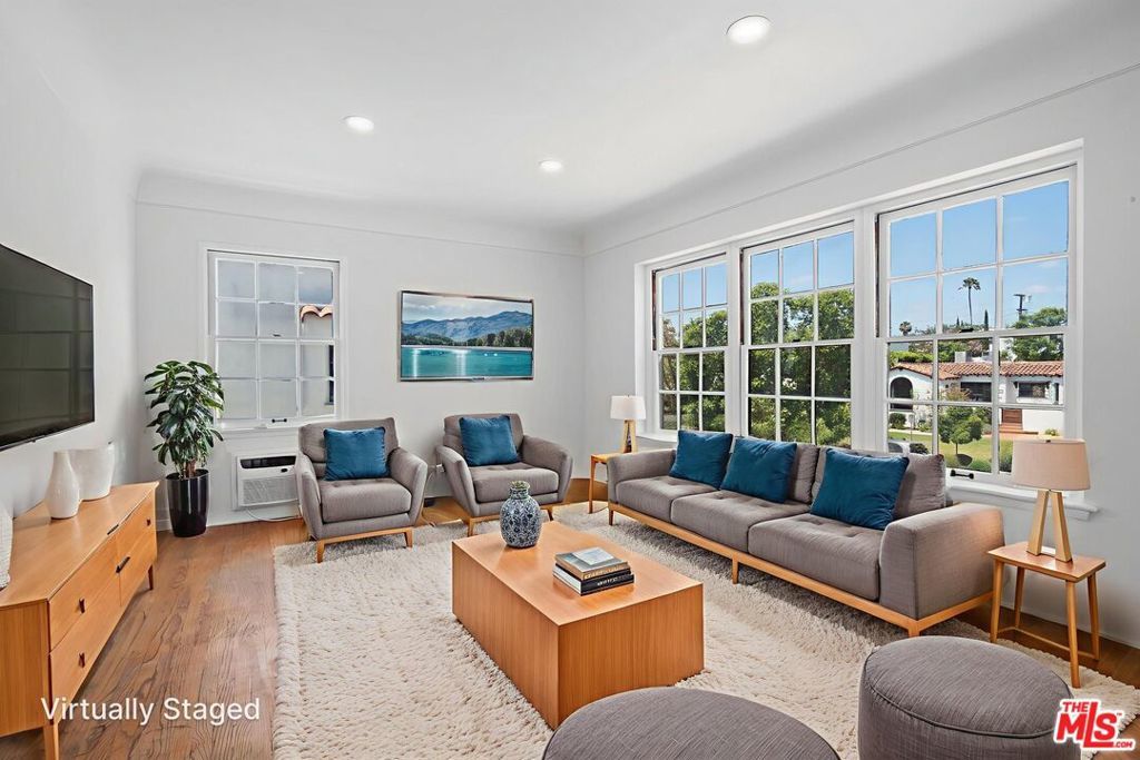 Photo of Listing #25564153