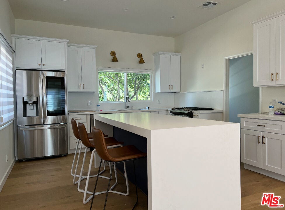 Photo of Listing #25565569