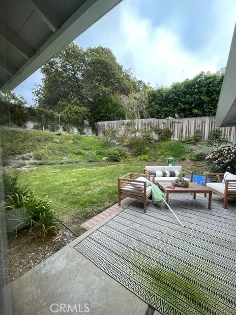 Photo of Listing #SB25161081