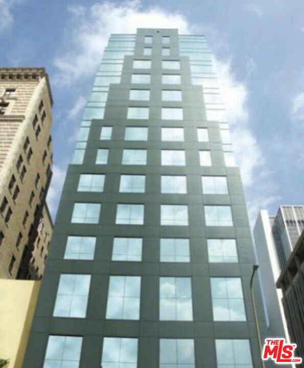 Photo of Listing #25566761