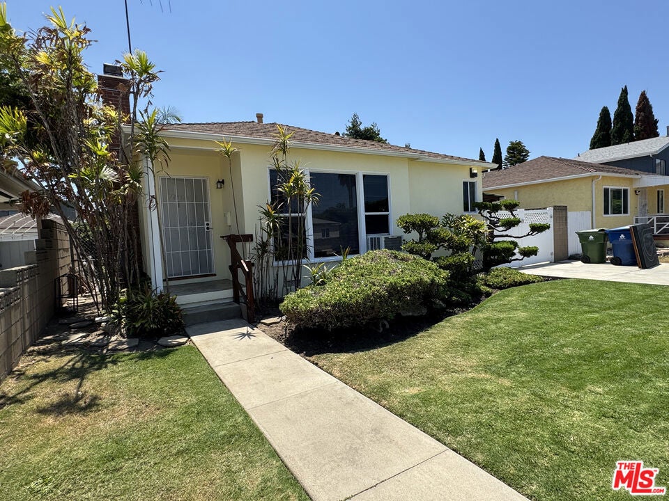 Photo of Listing #25566689