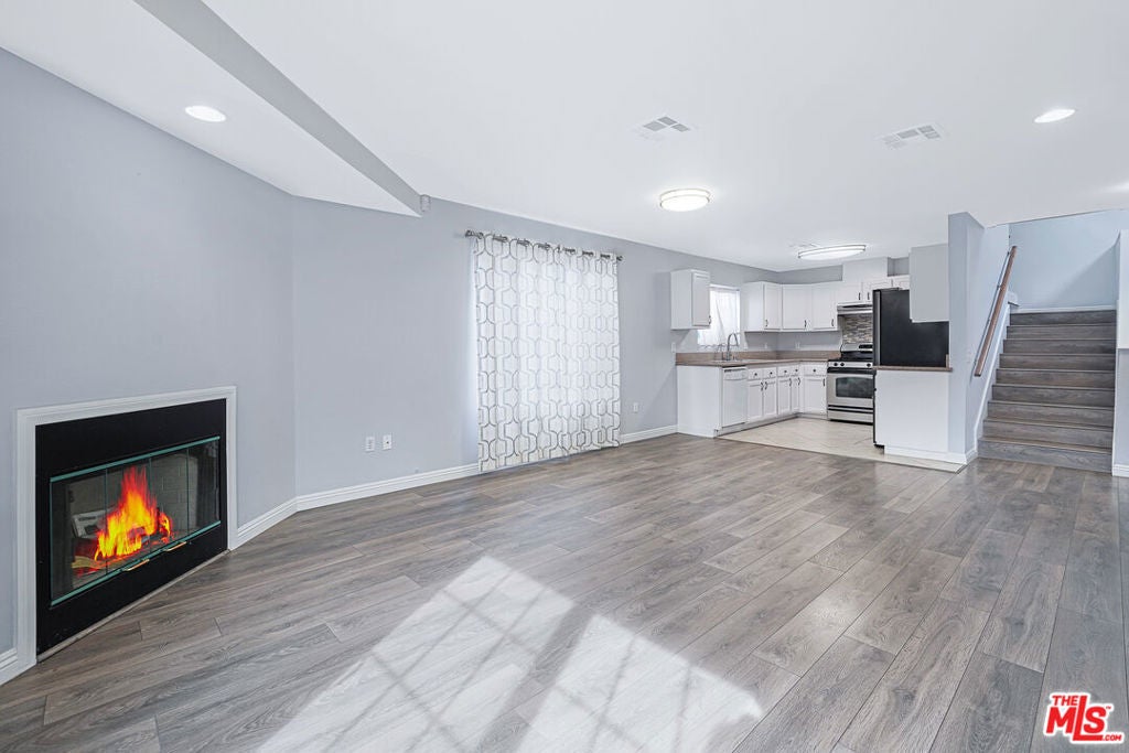 Photo of Listing #25567009