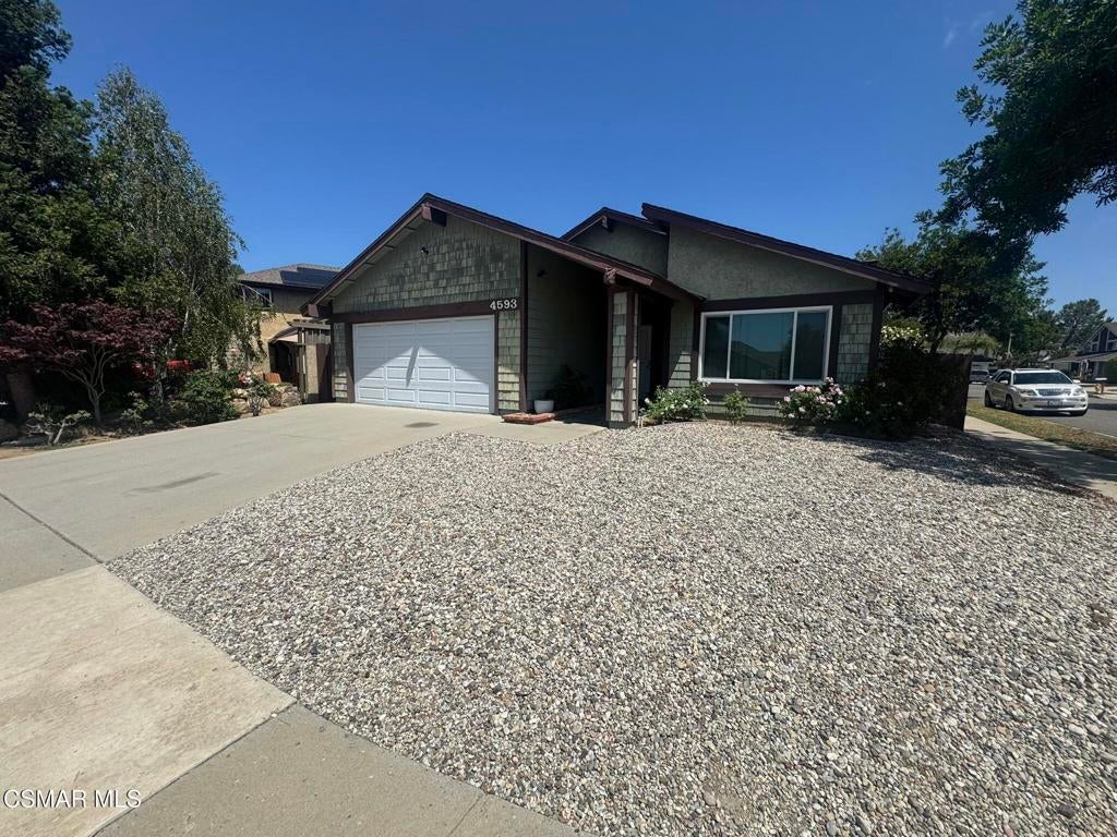 Photo of Listing #225003638