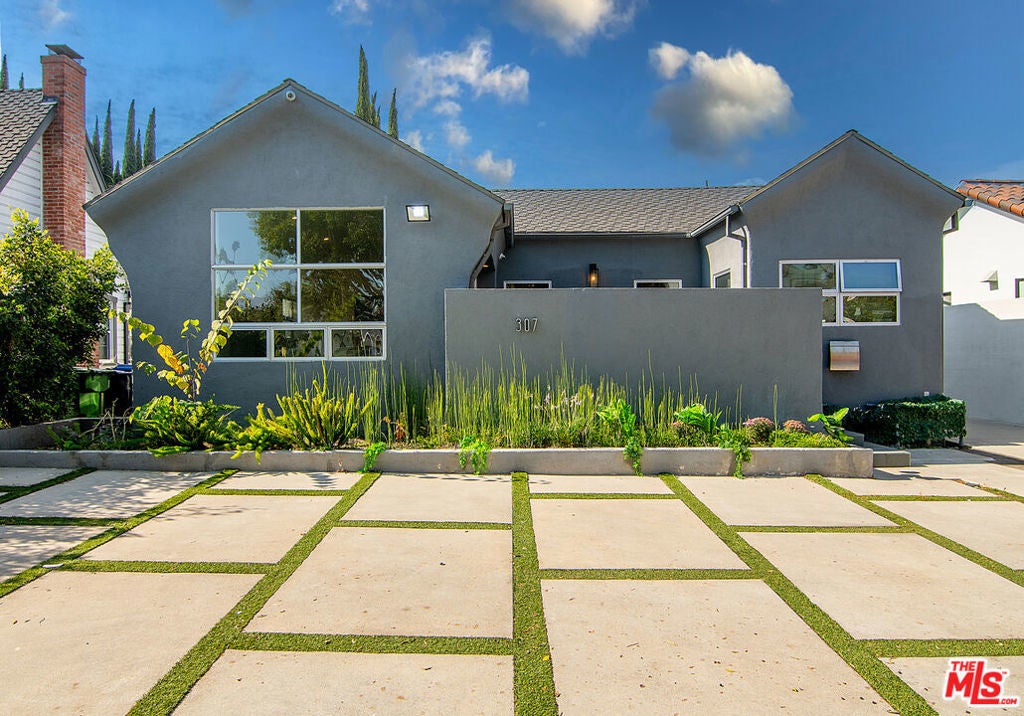 Photo of Listing #25567185