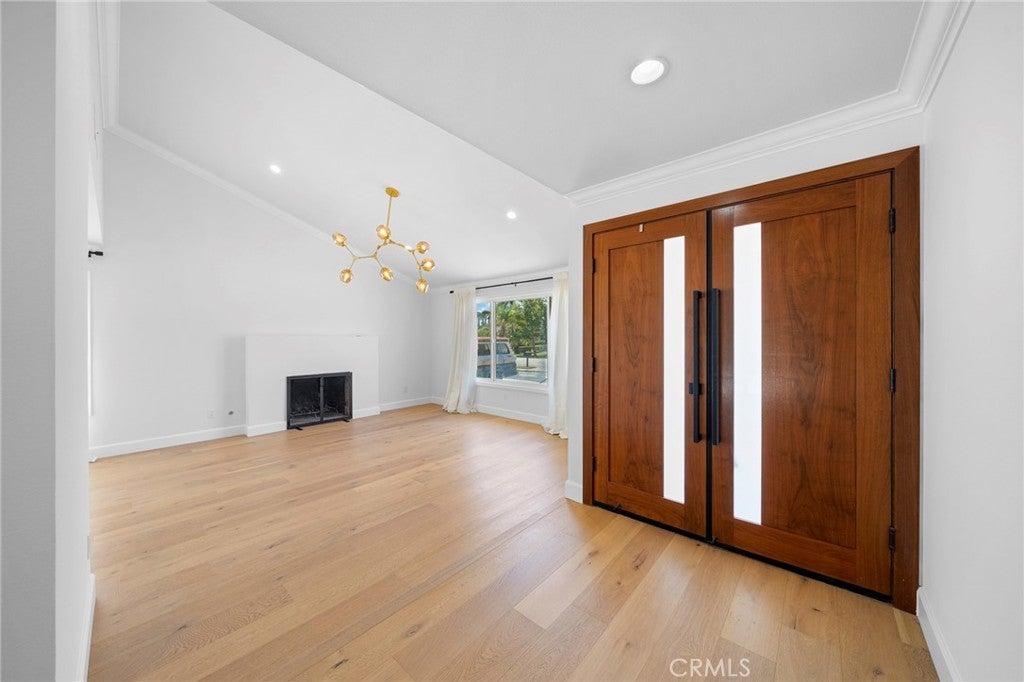 Photo of Listing #PW25162634