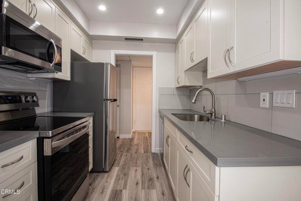 Photo of Listing #P1-23313