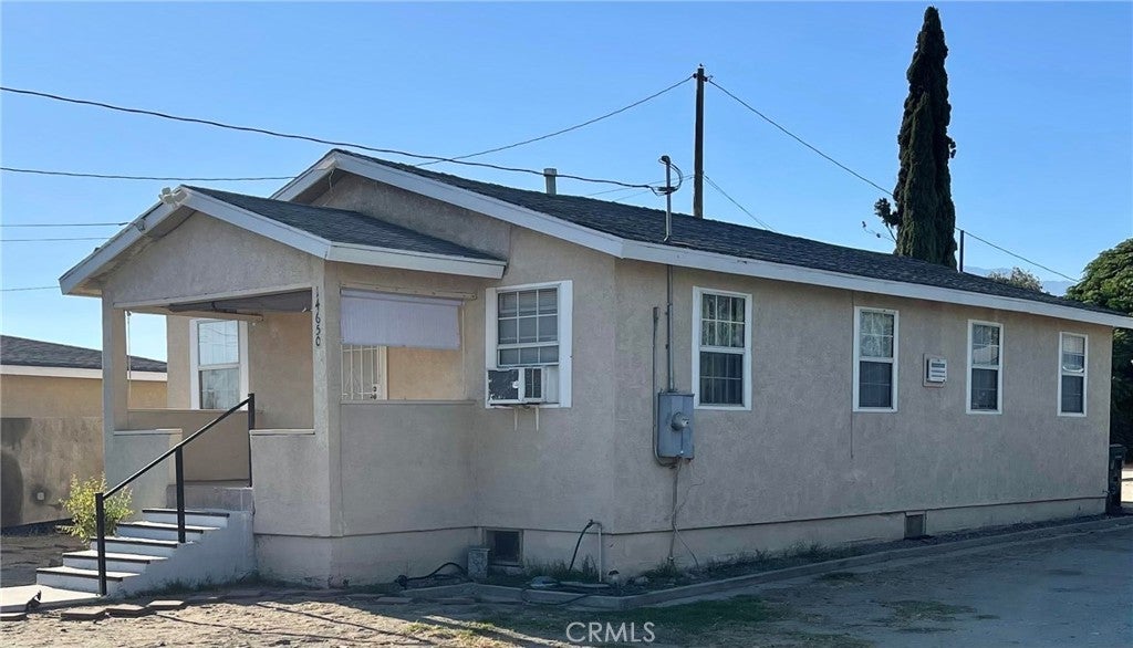 Photo of Listing #IV25163405