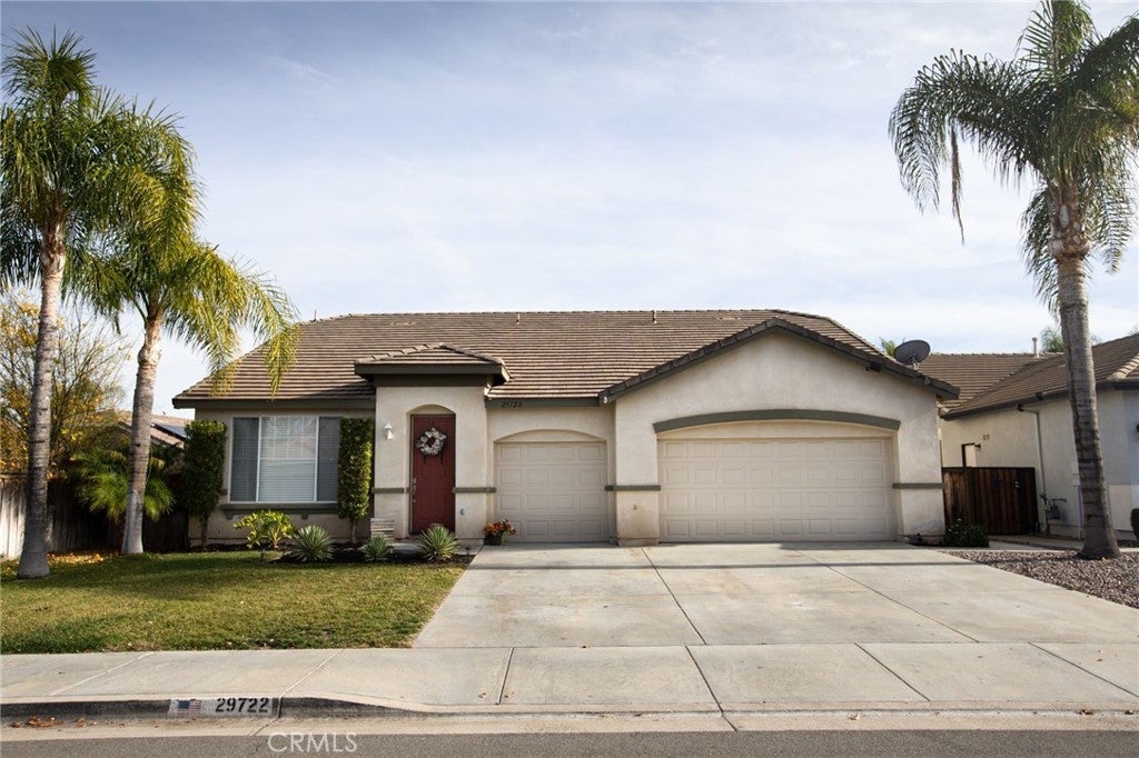 Photo of Listing #IV25163586