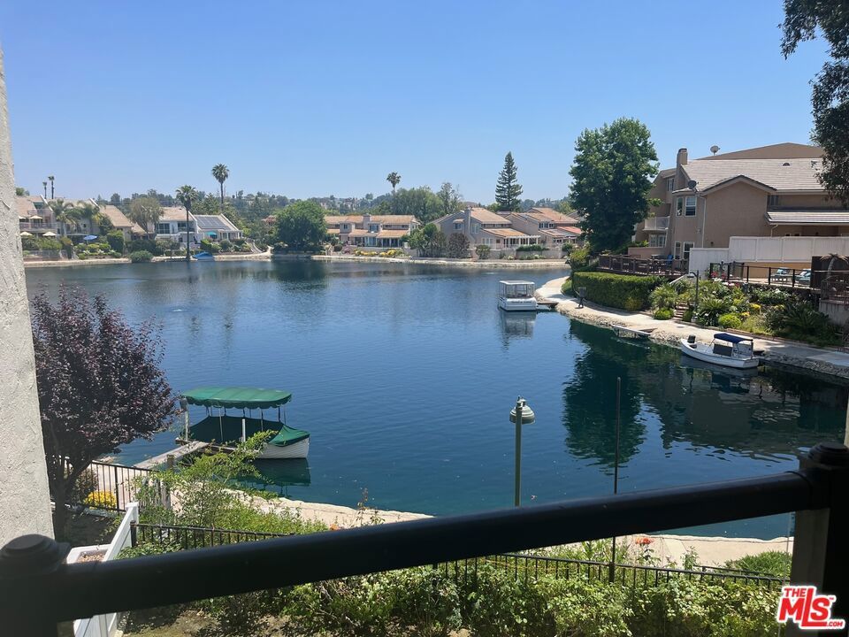 Photo of Listing #25567839