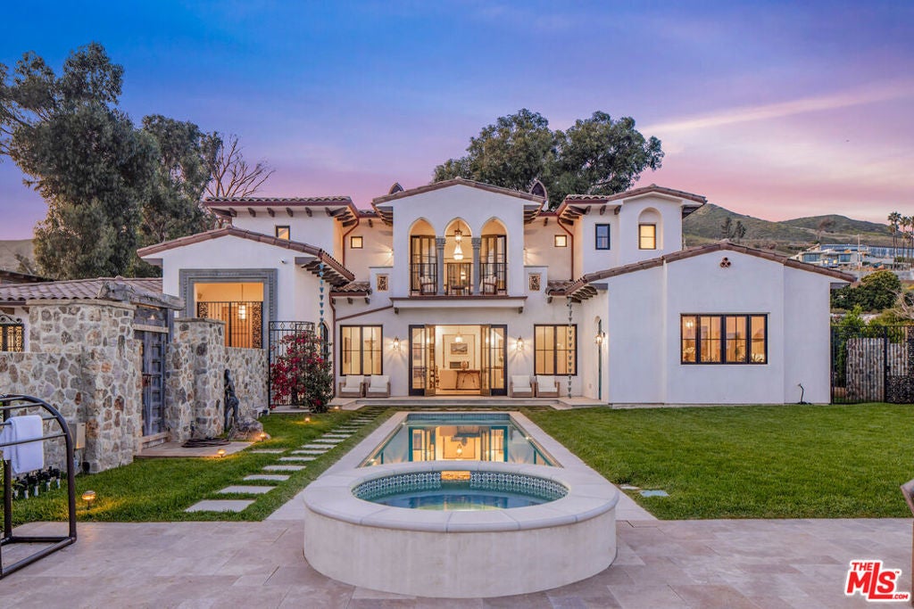 Photo of Listing #25568363