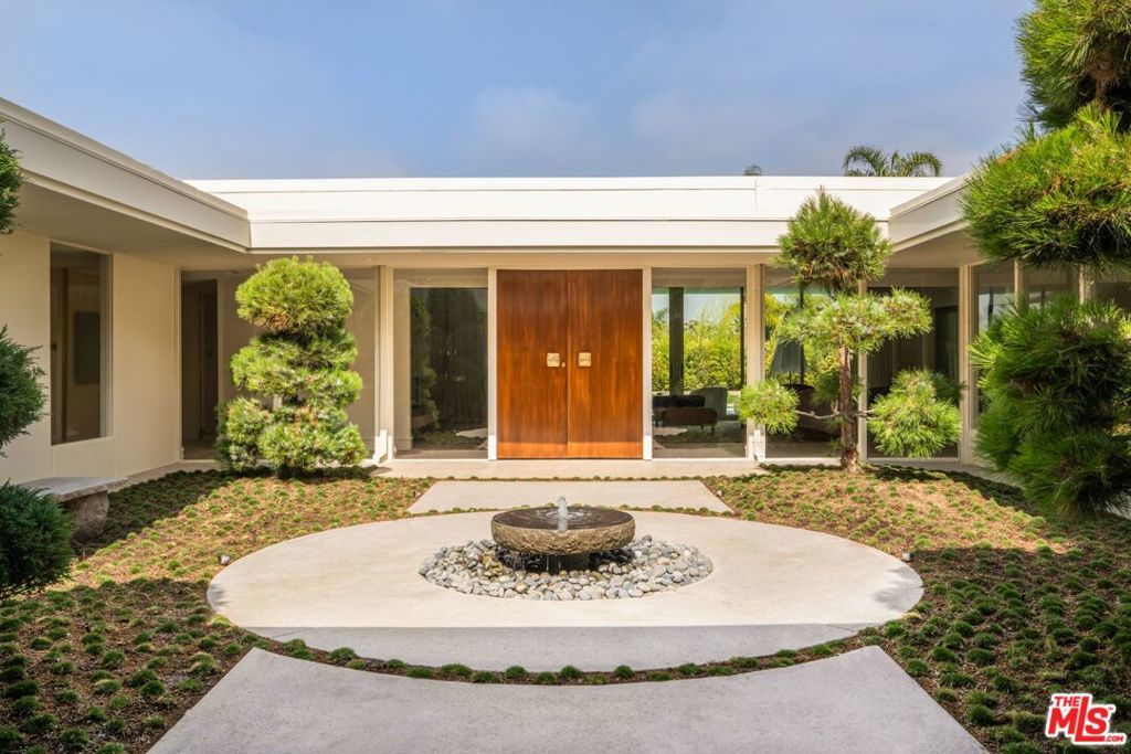 Photo of Listing #25568355