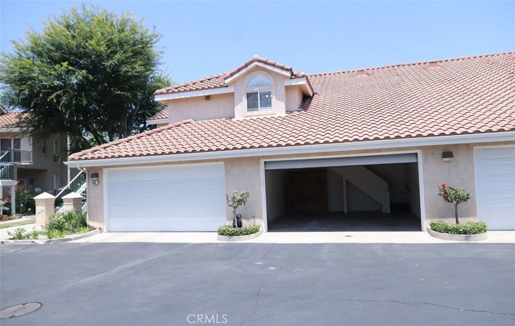 Photo of Listing #SR25164764