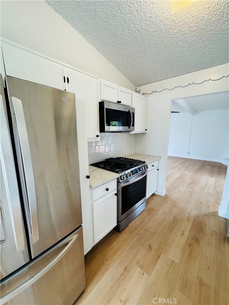 Photo of Listing #SR25134142