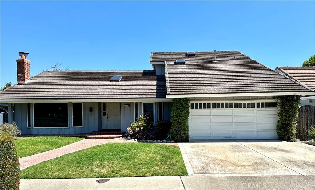 Photo of Listing #NP25164607