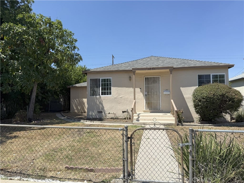 Photo of Listing #SR25165766