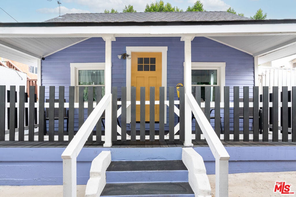 Photo of Listing #25569693