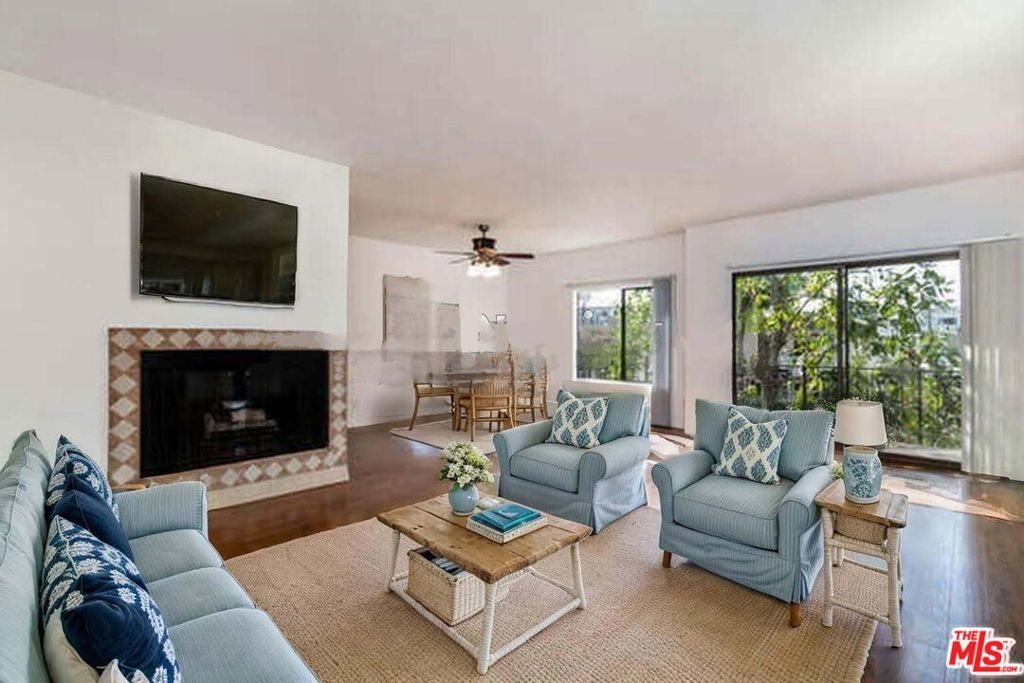 Photo of Listing #25563477