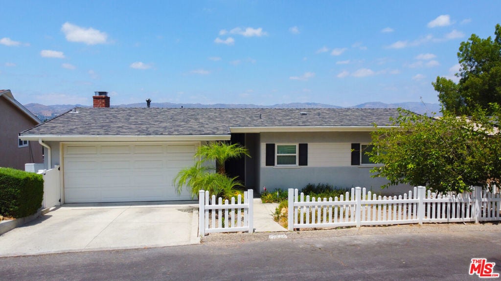 Photo of Listing #25569661