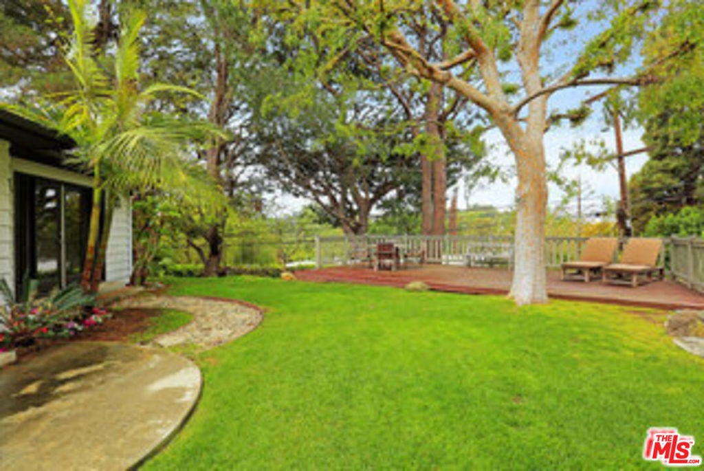 Photo of Listing #25570259