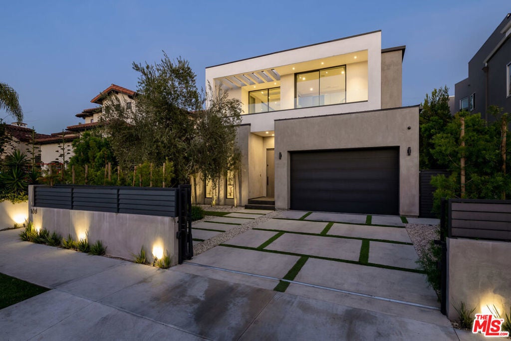 Photo of Listing #25570307