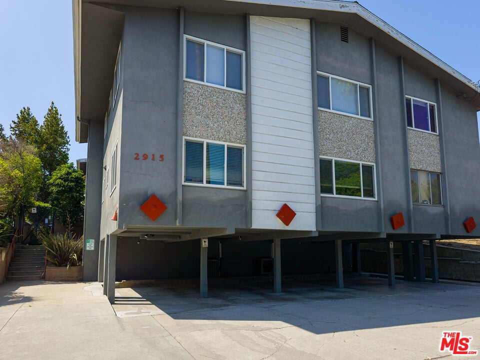 Photo of Listing #25570345