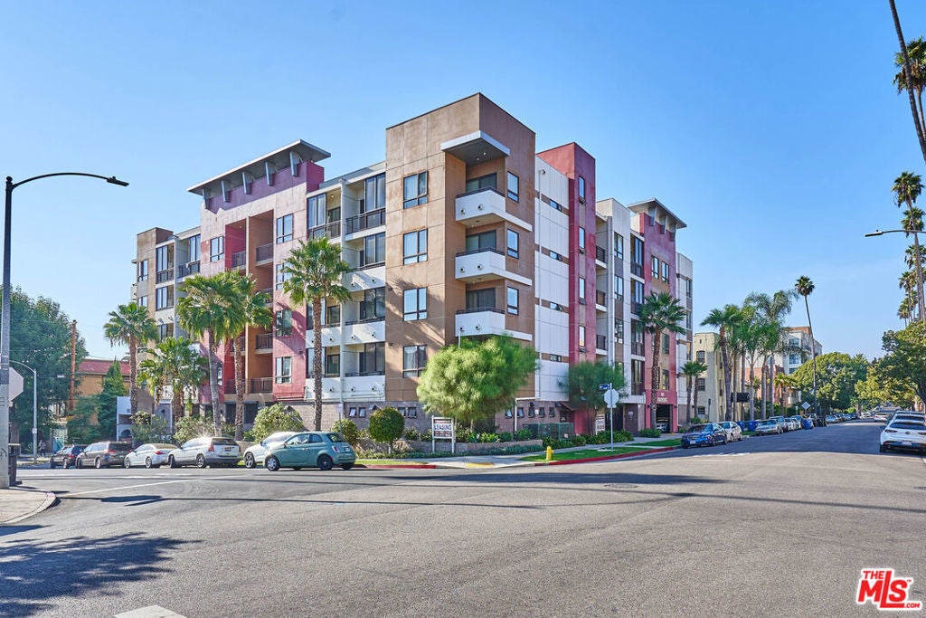 Photo of Listing #25570387