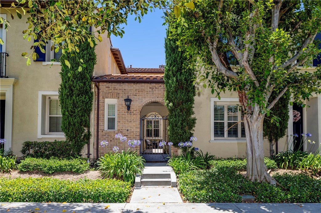 Photo of Listing #OC25168770