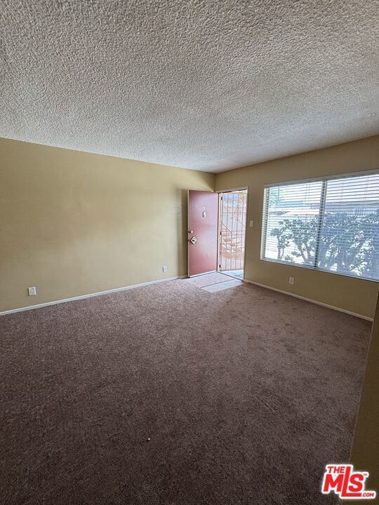 Photo of Listing #25571407