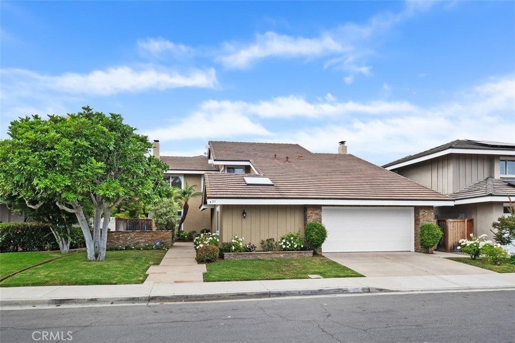 Photo of Listing #OC25163840