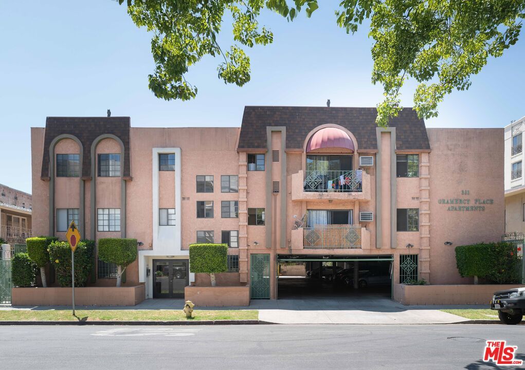 Photo of Listing #25571485