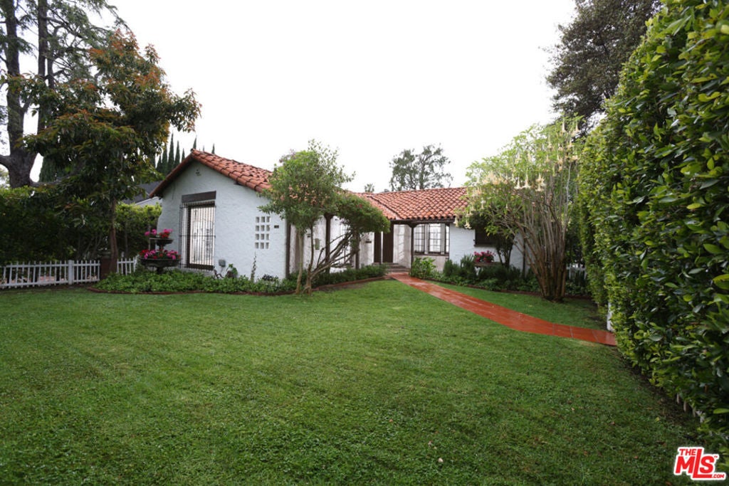 Photo of Listing #25571607