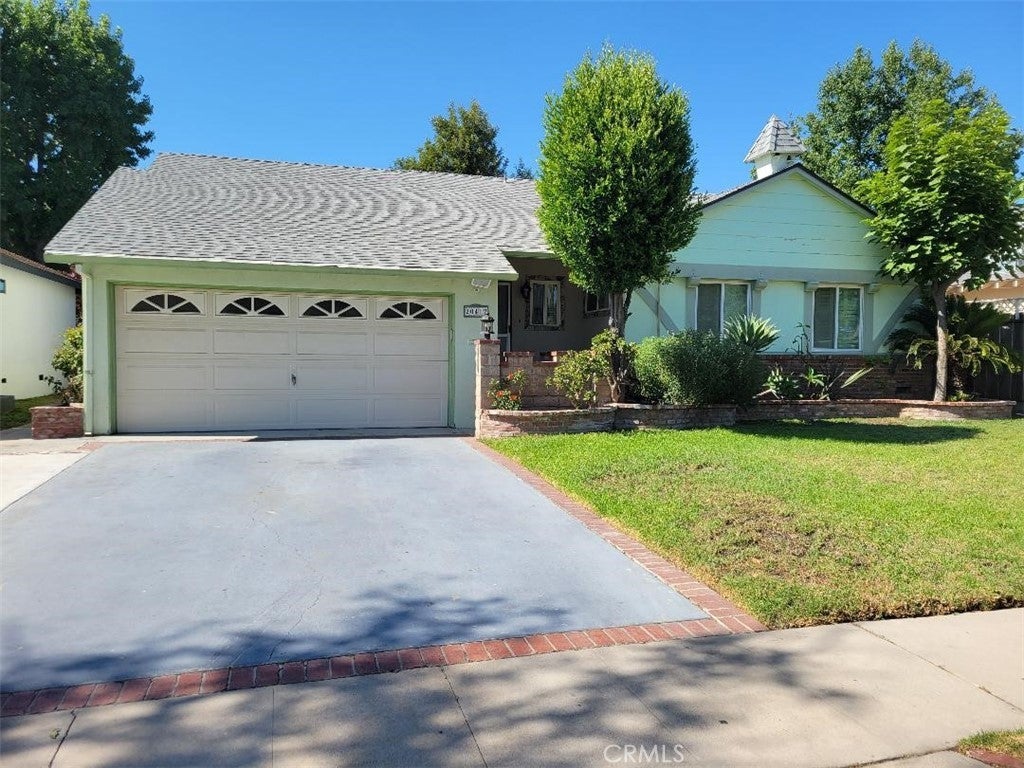 Photo of Listing #SR25171260