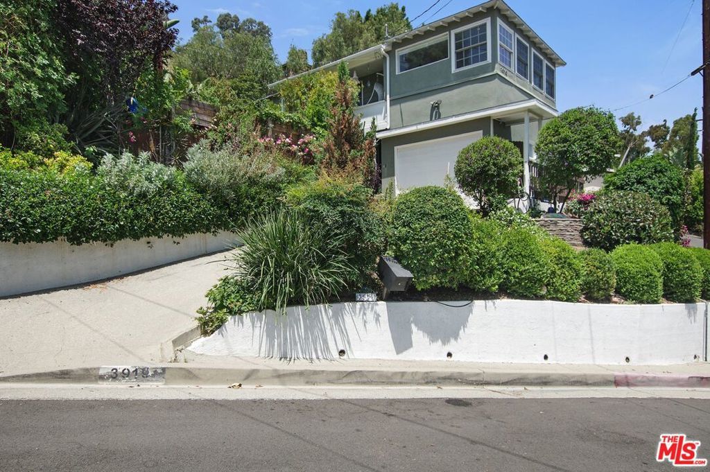 Photo of Listing #25572127