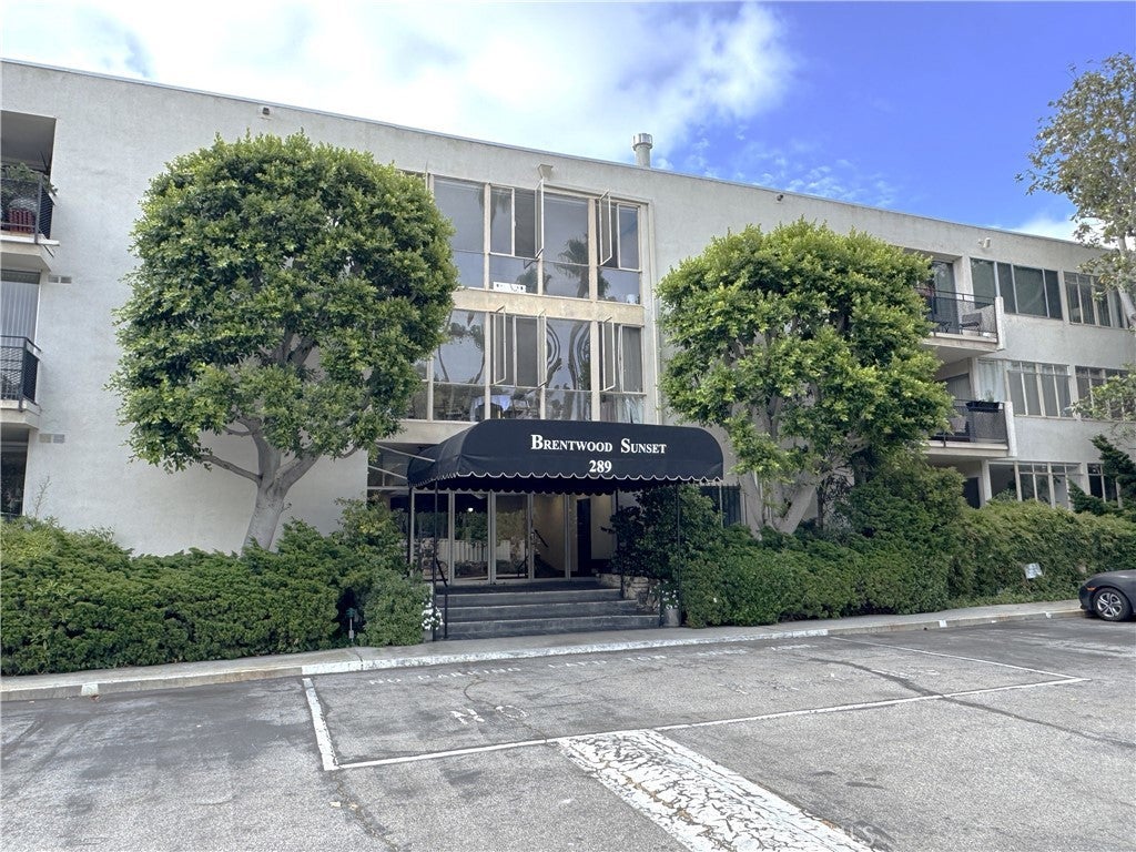 Photo of Listing #SB25172129