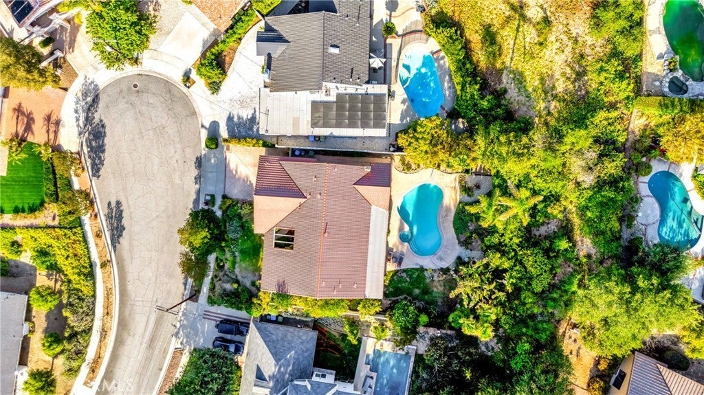 Photo of Listing #SR25170136