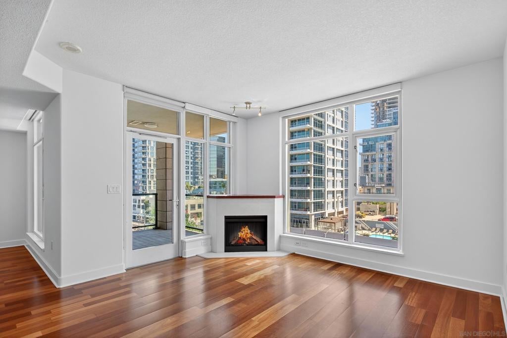 Photo of Listing #250035029SD