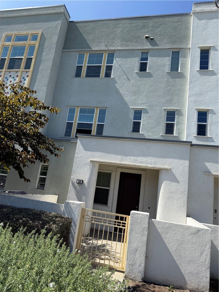 Photo of Listing #OC25173258